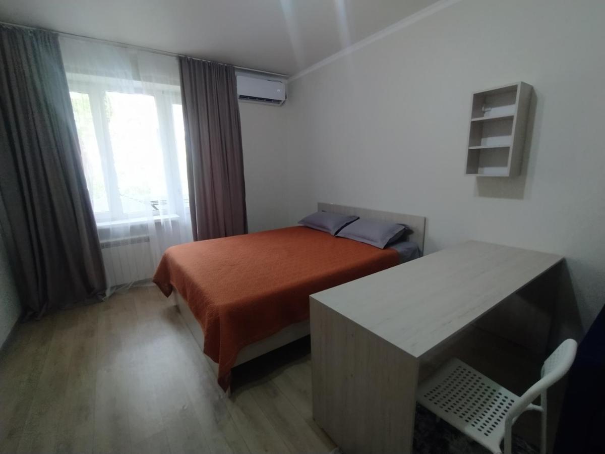 Apartmán Aura On Sydykova Street 290 Biškek Exteriér fotografie
